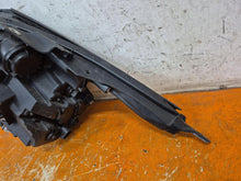 Laden Sie das Bild in den Galerie-Viewer, Frontscheinwerfer Kia Sportage V -30734- Rechts Scheinwerfer Headlight SCH2721794006rq