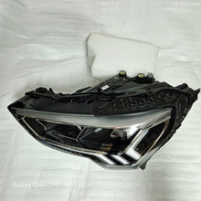 Laden Sie das Bild in den Galerie-Viewer, Frontscheinwerfer Audi Q3 A83941033 Full LED Links Scheinwerfer Headlight SCH7870701437kh