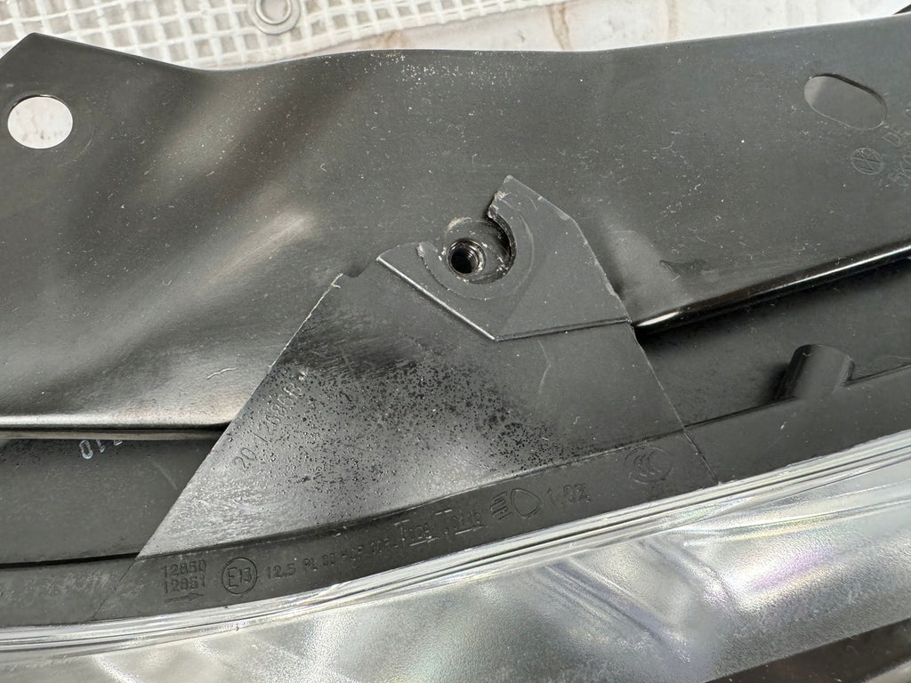 Frontscheinwerfer VW Golf VI TYC20-B778 Links Scheinwerfer Headlight SCH3509388289wg