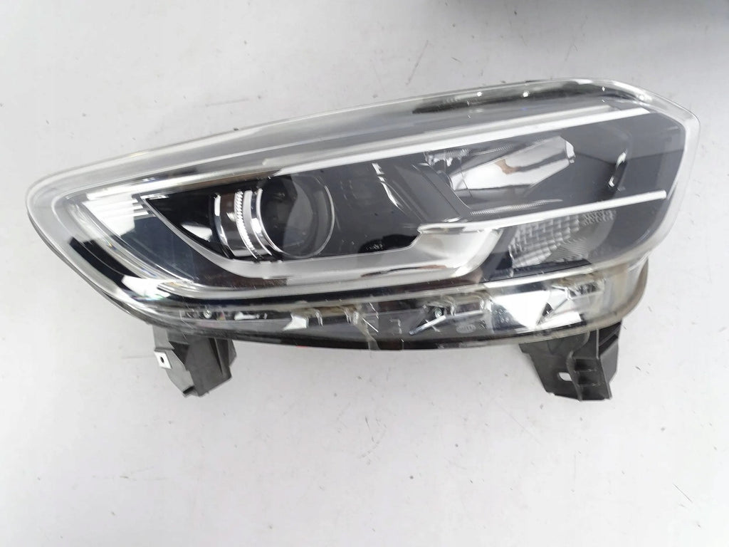 Frontscheinwerfer Renault Kadjar 260107249R Rechts Scheinwerfer Headlight