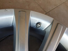 Load image into Gallery viewer, 1x Alufelge 16 Zoll 6.5" 5x114.3 45ET Glanz Silber 42611-YY310 Toyota Auris FEL9399443642mf