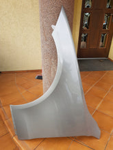 Laden Sie das Bild in den Galerie-Viewer, Kotflügel Mercedes-Benz W206 Vorne Links