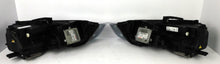 Laden Sie das Bild in den Galerie-Viewer, Frontscheinwerfer Audi Q3 8U0941007 8U0941006 LED Ein Stück (Rechts oder Links)