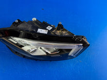 Load image into Gallery viewer, Frontscheinwerfer Mercedes-Benz W177 A1779064803 LED Rechts Headlight SCH2179771221un