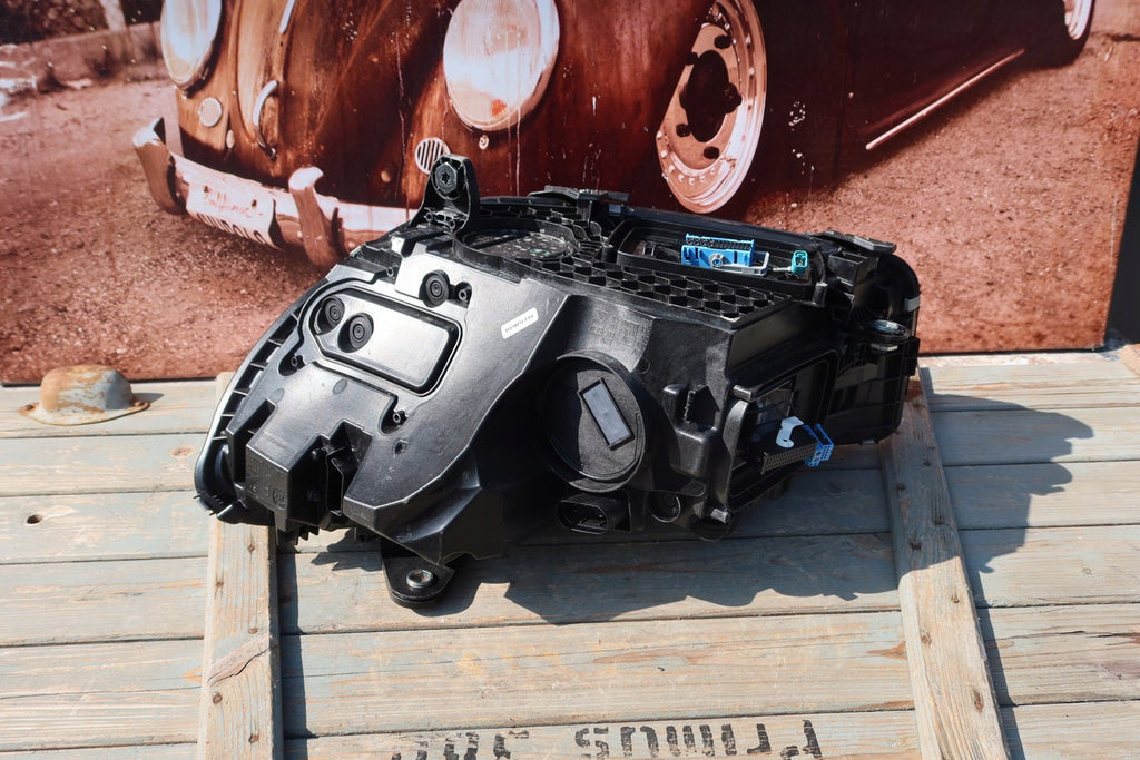 Frontscheinwerfer Mercedes-Benz W206 A2069068003 LED Rechts Headlight SCH8266500799zw