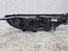 Load image into Gallery viewer, Frontscheinwerfer Kia Soul III MKE71 Vorderseite Scheinwerfer Headlight SCH6776990456gn