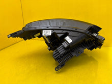 Laden Sie das Bild in den Galerie-Viewer, Frontscheinwerfer Skoda 5LB941035 LED Links Scheinwerfer Headlight SCH6478939865sd