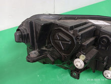 Load image into Gallery viewer, Frontscheinwerfer Skoda Enyaq 5LB941017 LED Ein Satz Scheinwerfer Headlight