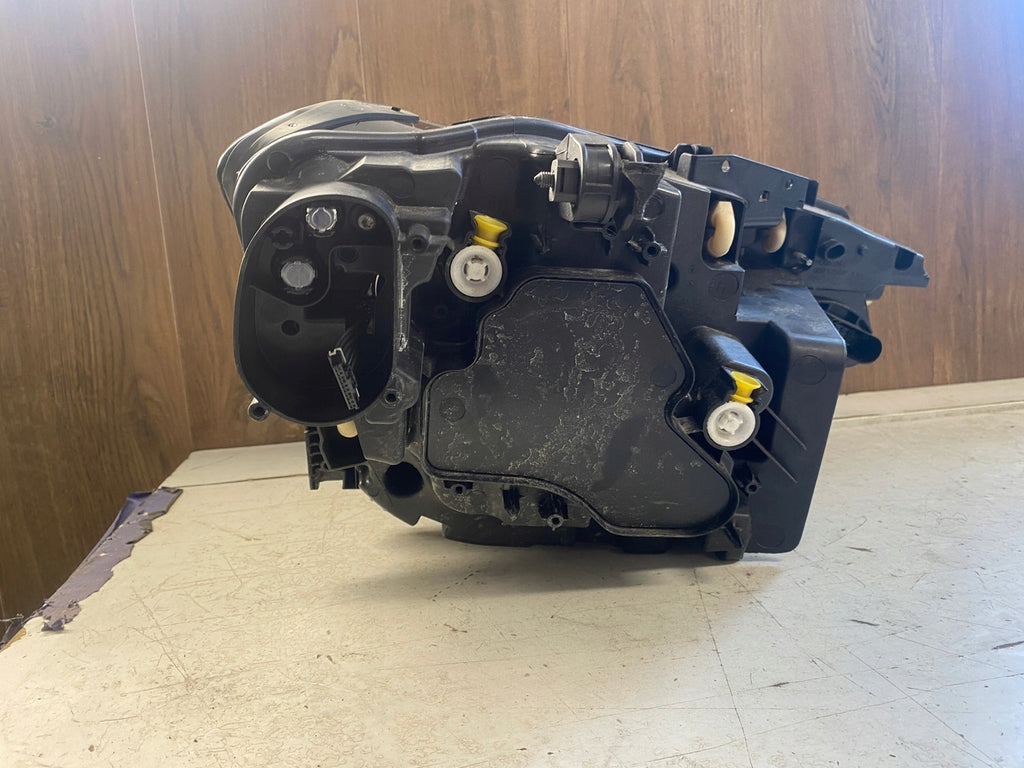 Frontscheinwerfer VW 11B941035G Links Scheinwerfer Headlight SCH8101604945ge