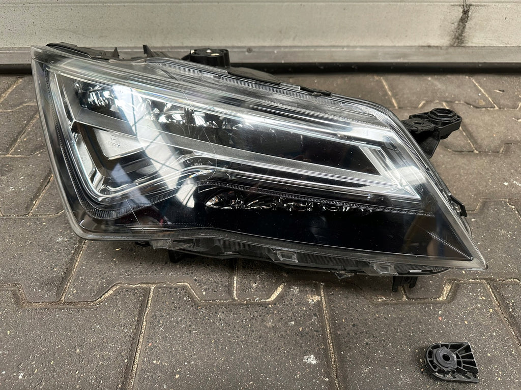 Frontscheinwerfer Seat Ateca 576941008B Rechts Scheinwerfer Headlight