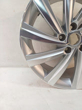 Load image into Gallery viewer, 1x Alufelge 18 Zoll 7.5" 5x112 48ET Glanz Silber 5E3601025H Skoda Octavia Iv FEL9100667775ic