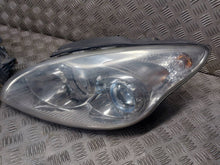 Load image into Gallery viewer, Frontscheinwerfer Hyundai I30 92102-2 92101-2LXXX Ein Satz Headlight SCH1173292211nb