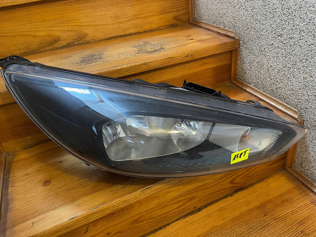 Frontscheinwerfer Ford Focus F1EB-13W029-EB Rechts Scheinwerfer Headlight SCH2414277781pa