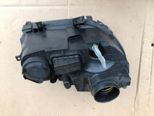 Load image into Gallery viewer, Frontscheinwerfer VW Polo 301190201 Links Scheinwerfer Headlight