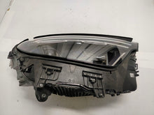Laden Sie das Bild in den Galerie-Viewer, Frontscheinwerfer Mercedes-Benz Glc A2549062302 A2549062402 Rechts oder Links SCH3846533628sk