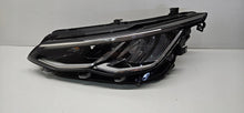 Laden Sie das Bild in den Galerie-Viewer, Frontscheinwerfer VW Golf VIII I 5H1941005 LED Ein Stück (Rechts oder Links) SCH3541687160ig