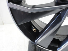 Laden Sie das Bild in den Galerie-Viewer, 1x Alufelge 16 Zoll 7.0&quot; 5x100 46ET Glanz Schwarz 6V0601025D Skoda Fabia Iii