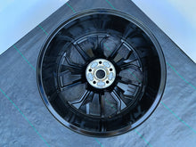 Laden Sie das Bild in den Galerie-Viewer, 1x Alufelge 20 Zoll 7.0" 5x114.3 34ET 403003990R Renault Megane Iv Rim Wheel FEL5410494778kv