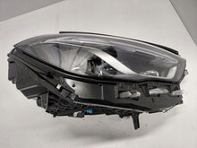 Laden Sie das Bild in den Galerie-Viewer, Frontscheinwerfer Mercedes-Benz W247 A2479064204 Rechts Scheinwerfer Headlight SCH9522124258qv