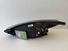 Laden Sie das Bild in den Galerie-Viewer, Frontscheinwerfer Ford Focus JX7B13E014CE LED Rechts Scheinwerfer Headlight SCH4561164802ve