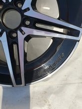 Load image into Gallery viewer, 1x Alufelge 18 Zoll 7.5&quot; 5x112 53 5ET A2434011700 Mercedes-Benz Eqa Amg Eqb