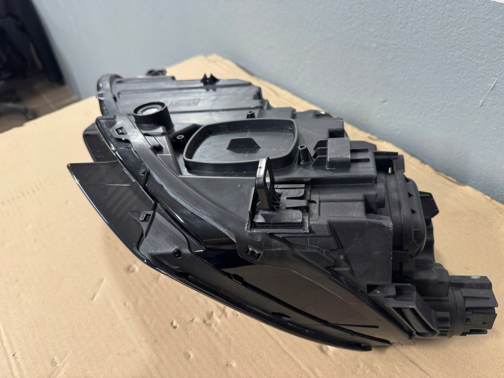 Frontscheinwerfer Audi A3 8Y0941012 Rechts Scheinwerfer Headlight SCH6137020301ur