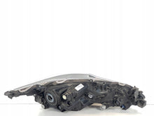 Laden Sie das Bild in den Galerie-Viewer, Frontscheinwerfer Toyota Corolla 8115002T31 Links Scheinwerfer Headlight SCH9094498846bb