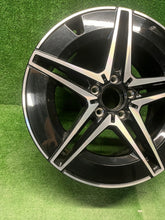 Load image into Gallery viewer, 1x Alufelge 18 Zoll 8.0&quot; 5x112 58ET A2064016600 Mercedes-Benz W206 Rim Wheel
