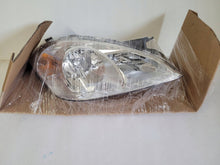 Laden Sie das Bild in den Galerie-Viewer, Frontscheinwerfer Mercedes-Benz W169 A1698205861 Rechts Scheinwerfer Headlight SCH1282383774zi