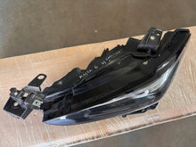 Laden Sie das Bild in den Galerie-Viewer, Frontscheinwerfer Mazda 6 Gj GRF5-51040 Full LED Links Scheinwerfer Headlight SCH2649688152wt