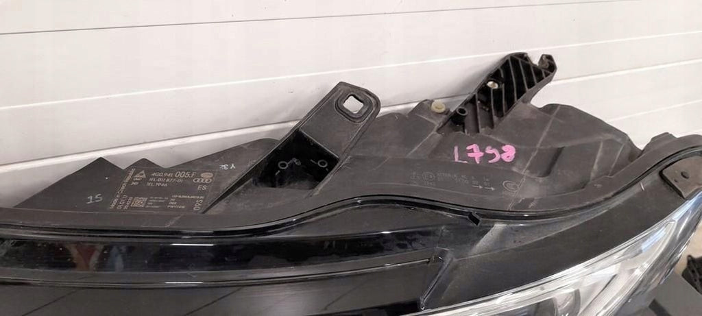 Frontscheinwerfer Audi A6 4G0941005F Vorderseite Scheinwerfer Headlight