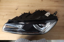 Load image into Gallery viewer, Frontscheinwerfer VW Touareg 7P1941033A Xenon Links Scheinwerfer Headlight