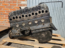 Laden Sie das Bild in den Galerie-Viewer, Motor Jeep Grand Cherokee Zj 4.0 251TKm 1992 Benzin Engine Unkomplett MOT8118750691sl