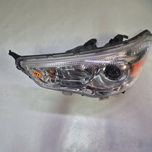Laden Sie das Bild in den Galerie-Viewer, Frontscheinwerfer Mitsubishi Asx Links Scheinwerfer Headlight