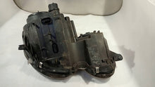 Laden Sie das Bild in den Galerie-Viewer, Frontscheinwerfer Mercedes-Benz W211 154359-01 Links Scheinwerfer Headlight SCH7183479924il