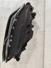 Load image into Gallery viewer, Frontscheinwerfer VW Touareg 761941082 1EX01314306 Rechts Scheinwerfer Headlight