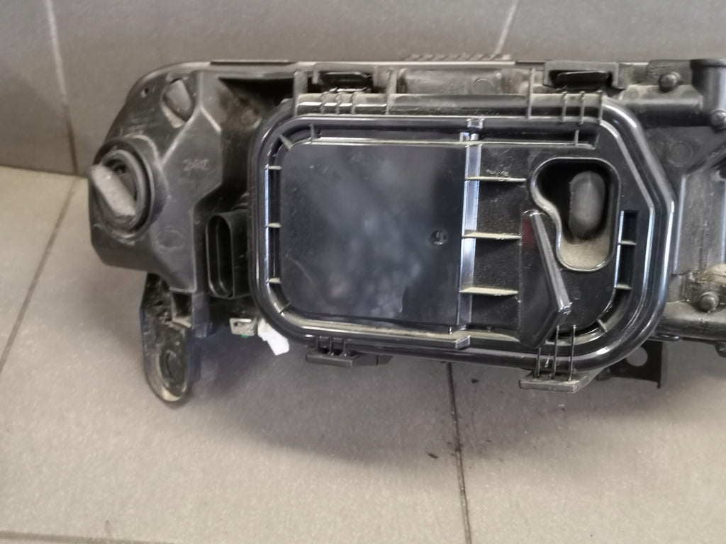 Frontscheinwerfer Audi A6 C6 LED Ein Stück (Rechts oder Links) Headlight
