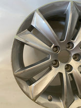 Laden Sie das Bild in den Galerie-Viewer, 1x Alufelge 17 Zoll 7.0&quot; 5x108 40ET 31471309 Volvo S60 V70 Rim Wheel