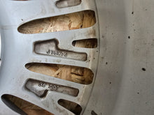 Load image into Gallery viewer, 1x Alufelge 18 Zoll 7.0" 5x114.3 38ET Mitsubishi Outlander I Rim Wheel FEL3058605824fb