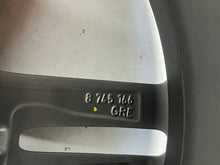Load image into Gallery viewer, 1x Alufelge 18 Zoll 8.0" 5x120 52ET Glanz Schwarz 8009703 BMW 1 F21 F20 FEL5584449771dg