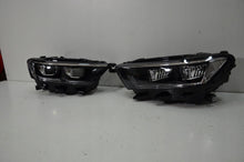 Laden Sie das Bild in den Galerie-Viewer, Frontscheinwerfer VW T-Roc 2GA941035D 2GA941036D LED Rechts oder Links SCH6356302512mt