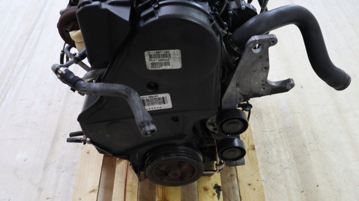 Motor Volvo V70 D5244T5 2.4 163PS 120kW 138TKm Diesel Engine Komplett MOT1169908281mf