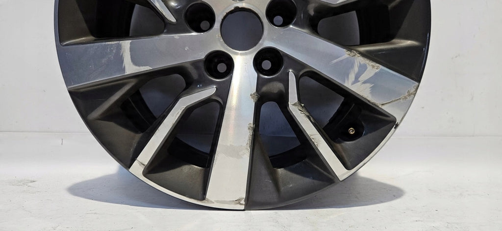 1x Alufelge 17 Zoll 7.0" 5x108 46ET Silber 9806454377 Toyota Proace Rim Wheel