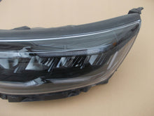 Laden Sie das Bild in den Galerie-Viewer, Frontscheinwerfer Kia Stonic KA1F51040D LED Links Scheinwerfer Headlight SCH9879885922te