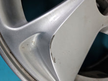 Laden Sie das Bild in den Galerie-Viewer, 1x Alufelge 16 Zoll 6.5&quot; 5x114.3 45ET 1429622 Hyundai Ix35 Rim Wheel