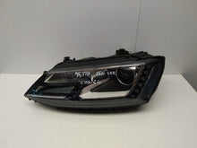 Laden Sie das Bild in den Galerie-Viewer, Frontscheinwerfer VW Jetta 5C7941751 LED Ein Stück (Rechts oder Links) Headlight SCH6950918700cp
