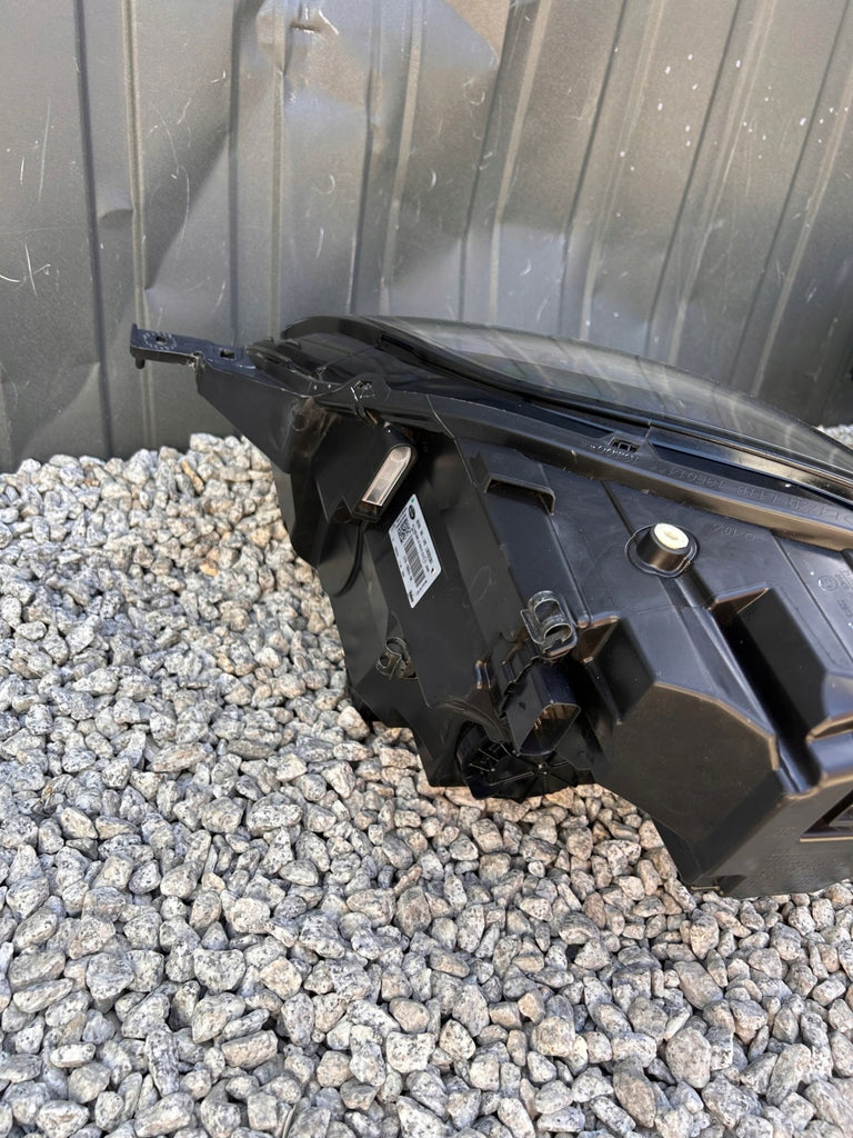 Frontscheinwerfer Ford Puma L90202381KOD Rechts Scheinwerfer Headlight SCH5880478002di