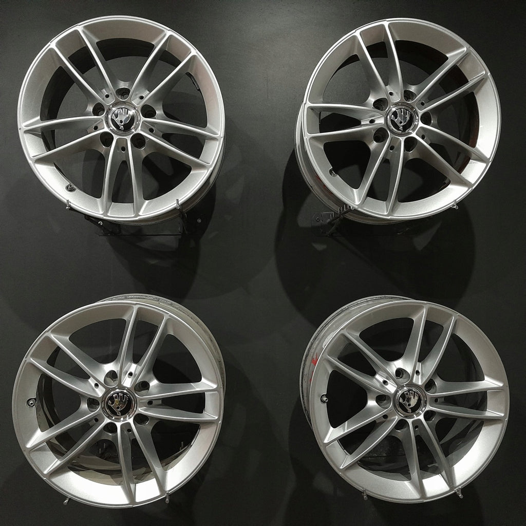 4x Alufelge 16 Zoll 6.5" 5x112 44ET Mercedes-Benz Superb III Octavia Rim Wheel FEL6866414953ha