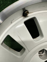 Load image into Gallery viewer, 1x Alufelge 16 Zoll 6.0" 4x100 43ET Glanz Schwarz 1S0601025B VW I Rim Wheel FEL3848721603kg