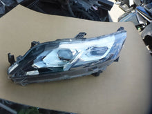 Load image into Gallery viewer, Frontscheinwerfer Mitsubishi Eclipse Cross I 8301D319 Links Headlight SCH5530457756kx